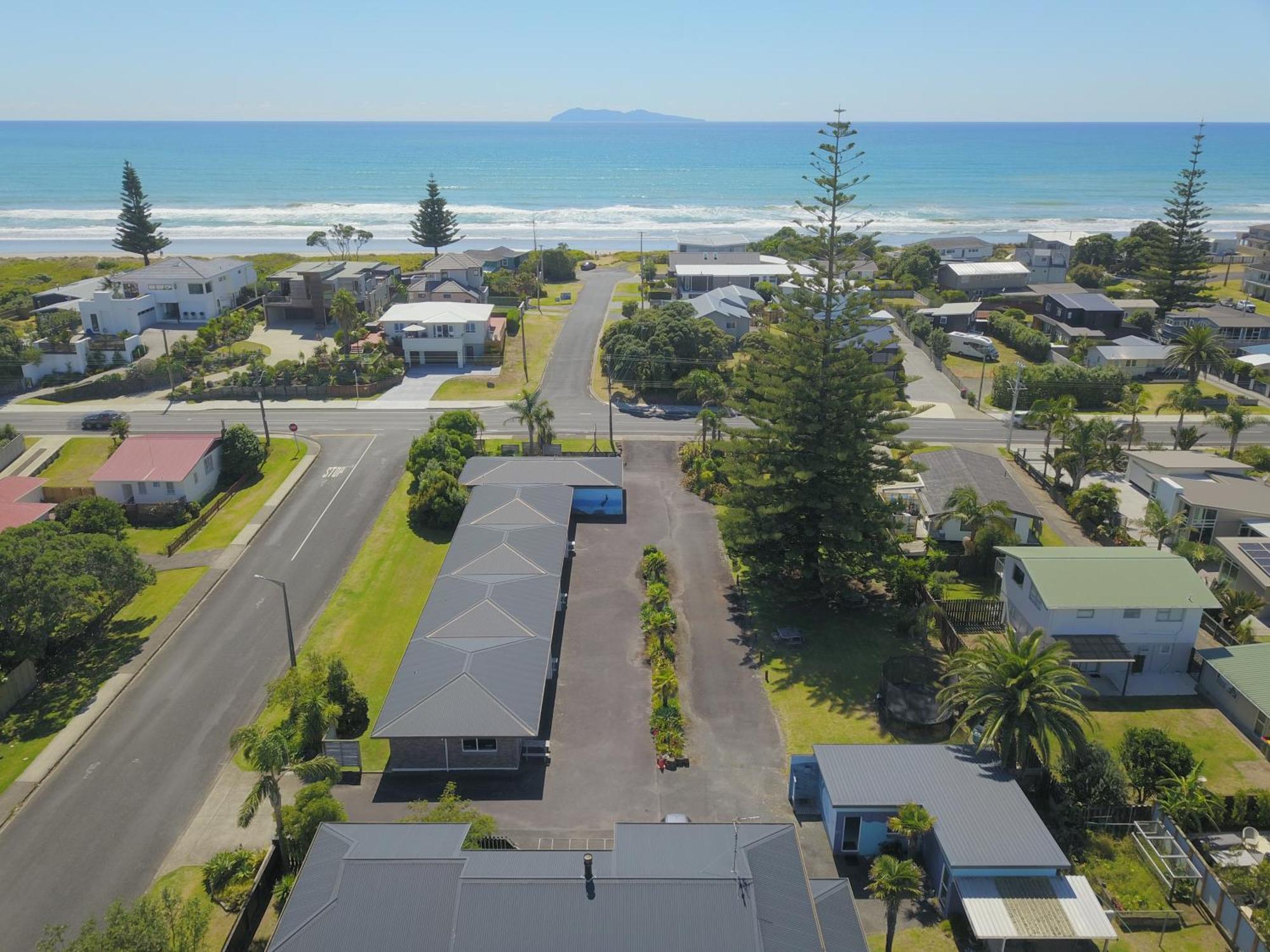 Beaches Motel Waihi Exterior foto